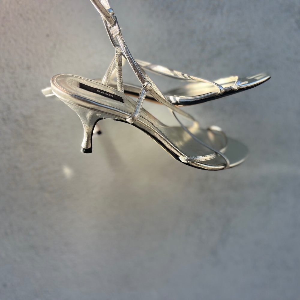 Y2K Bally kitten heels minimal sandals minimalist 6 6.5 6 1/2 37 metallic silver